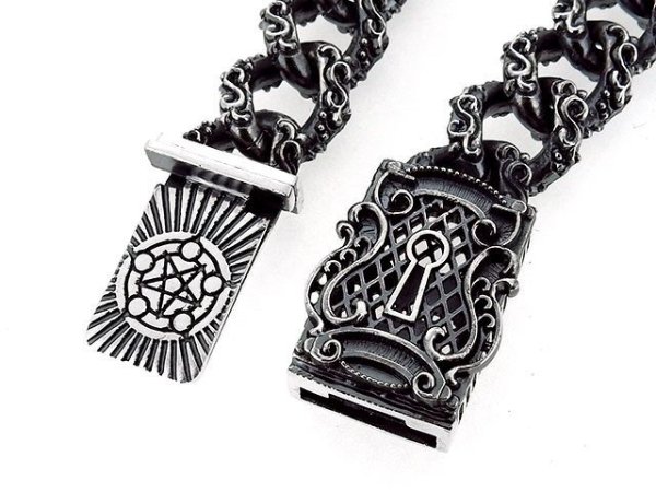 鍵穴シルバーブレスレット