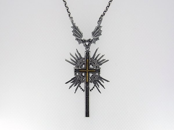 十字架、悪魔、羽根ペンダント