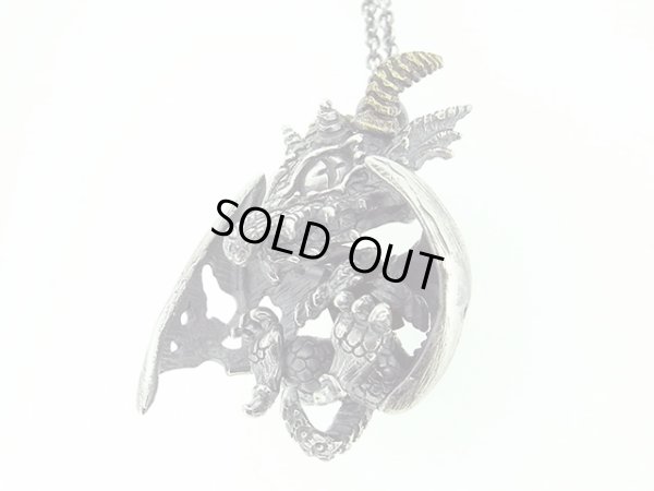 ドラゴン、竜、ペンダント