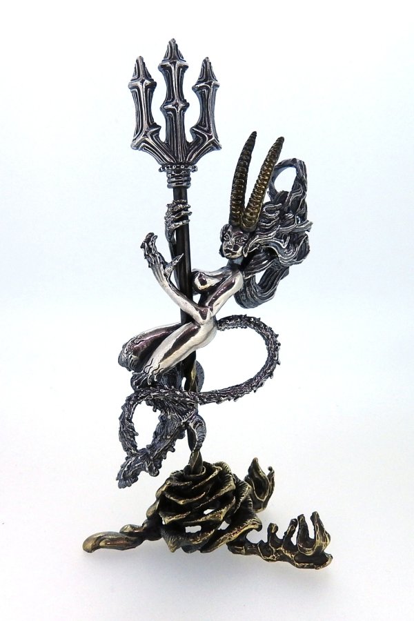 画像19: 淫魔『夜』