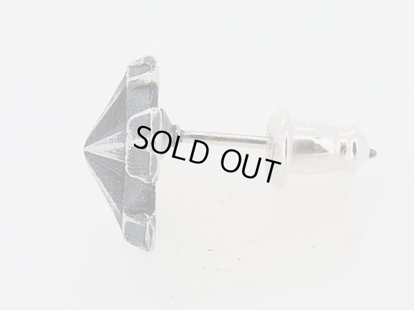 ゴシック十字架ピアス３