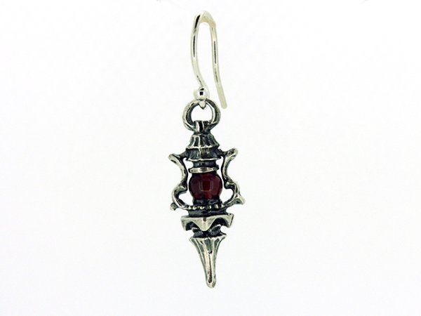 ランタン ピアス