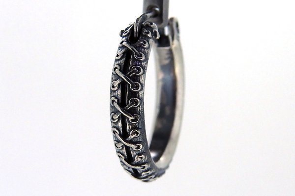 画像2: 縫目ピアスL