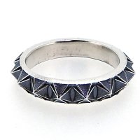 角鋲の指輪（スタッズリング アイアンクロス）