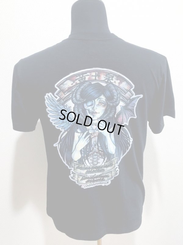 黄泉Tシャツ着用