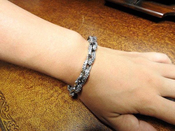 シルバーブレスレット