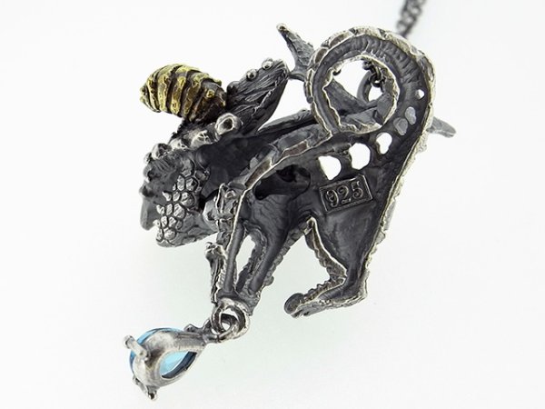 ドラゴン、竜、ペンダント