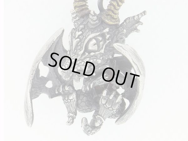 ドラゴン、竜、ペンダント