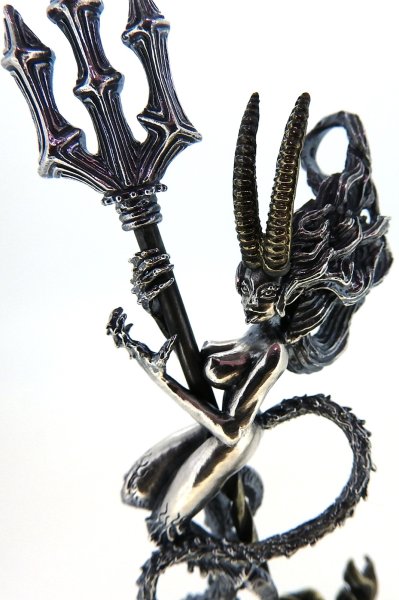 画像15: 淫魔『夜』 (15)