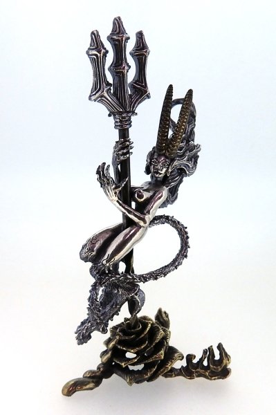 画像17: 淫魔『夜』 (17)