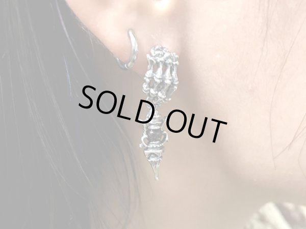 moonless night ピアス