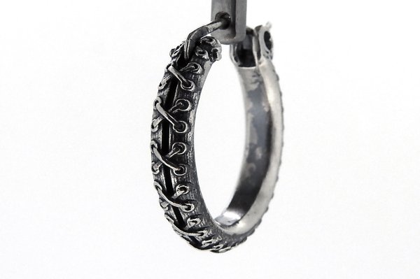 画像3: 縫目ピアスL (3)