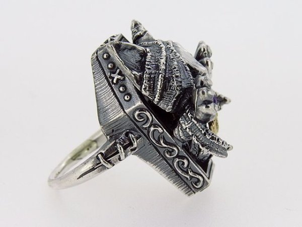 AR-53 包帯棺桶猫